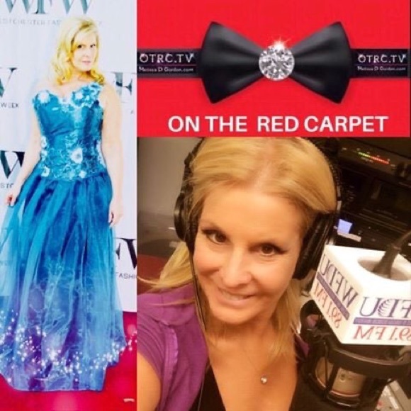 Meet your Posher, Melissa - Picture 1 of 8